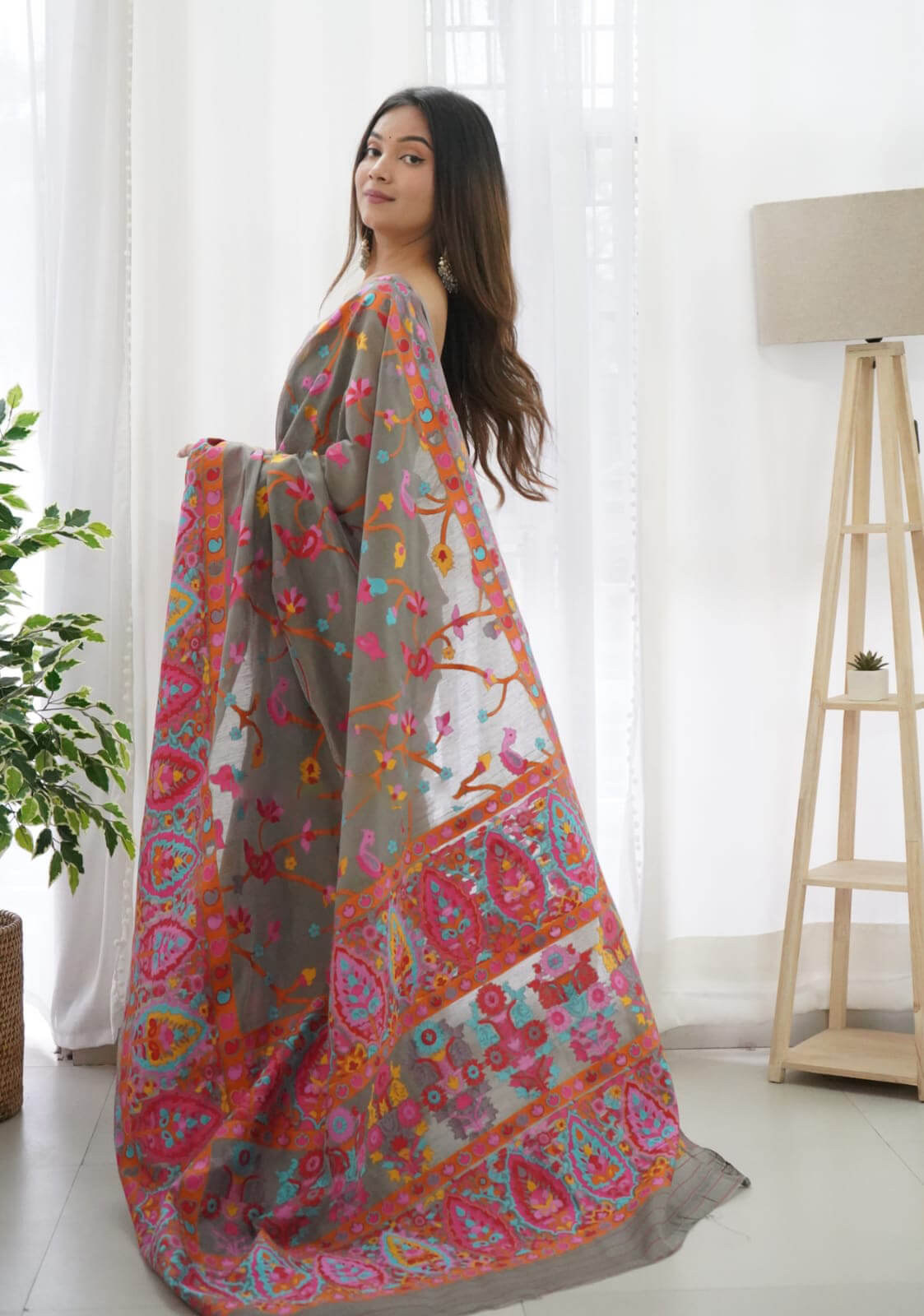 Sensational Grey Pashmina saree With Girlish Blouse Piece