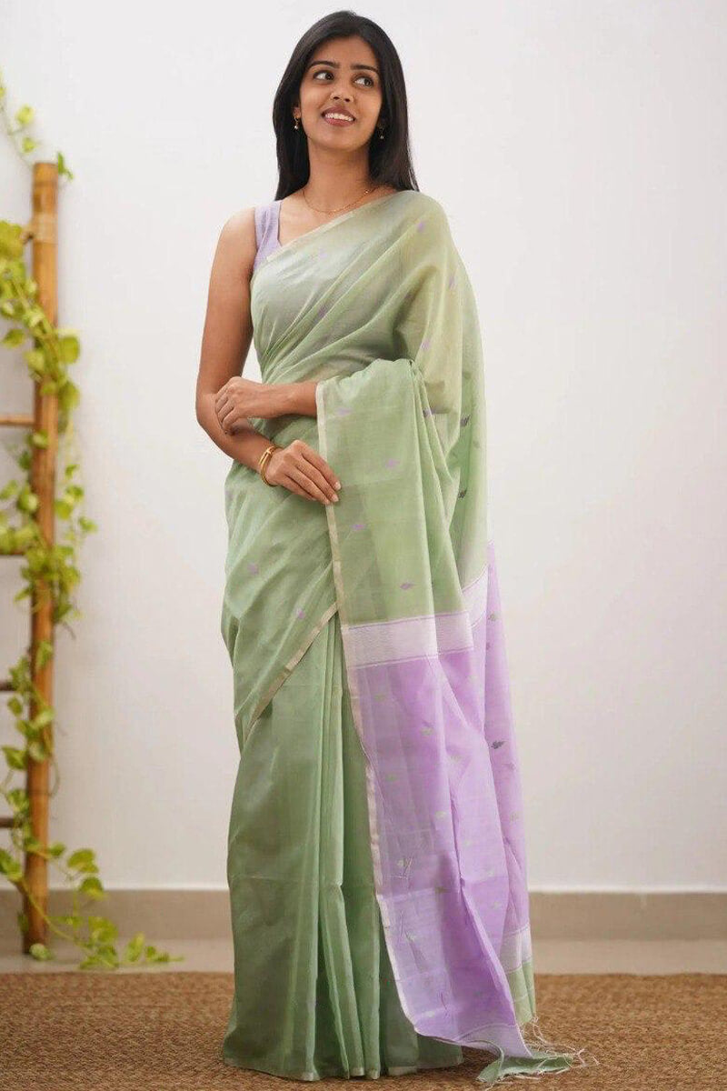 Magnetic Pista Cotton Silk Saree With Beleaguer Blouse Piece