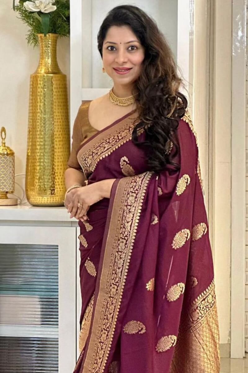 Admirable Wine Soft Silk Saree With Beguiling Blouse Piece