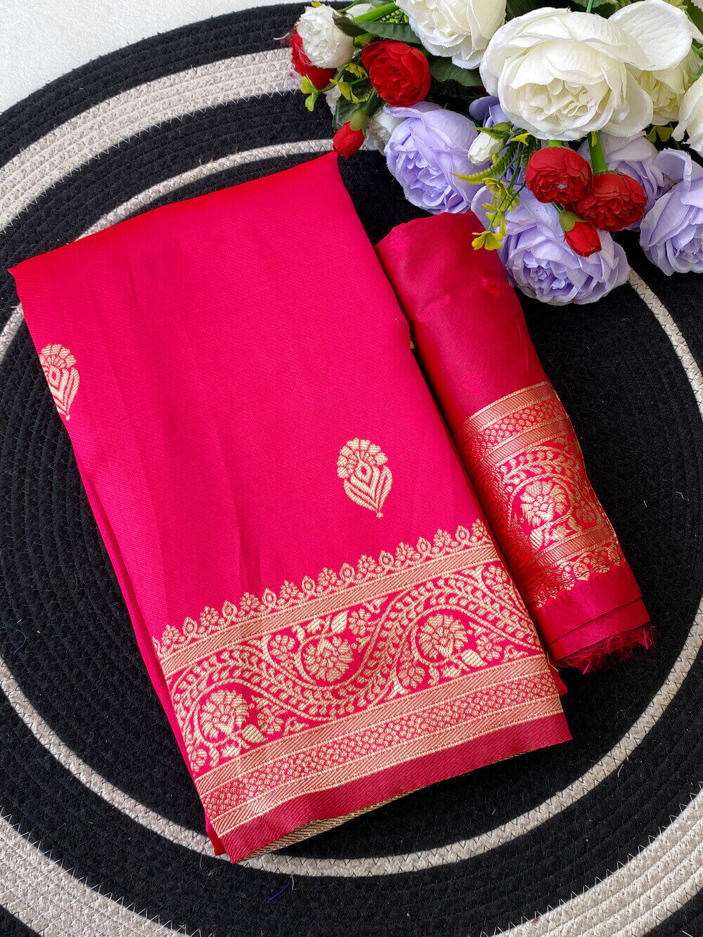 Incredible Dark Pink Soft Silk Saree With Classy Blouse Piece