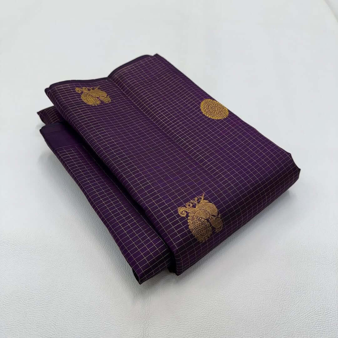 Tantalizing Purple Soft Silk Saree With Effulgent Blouse Piece