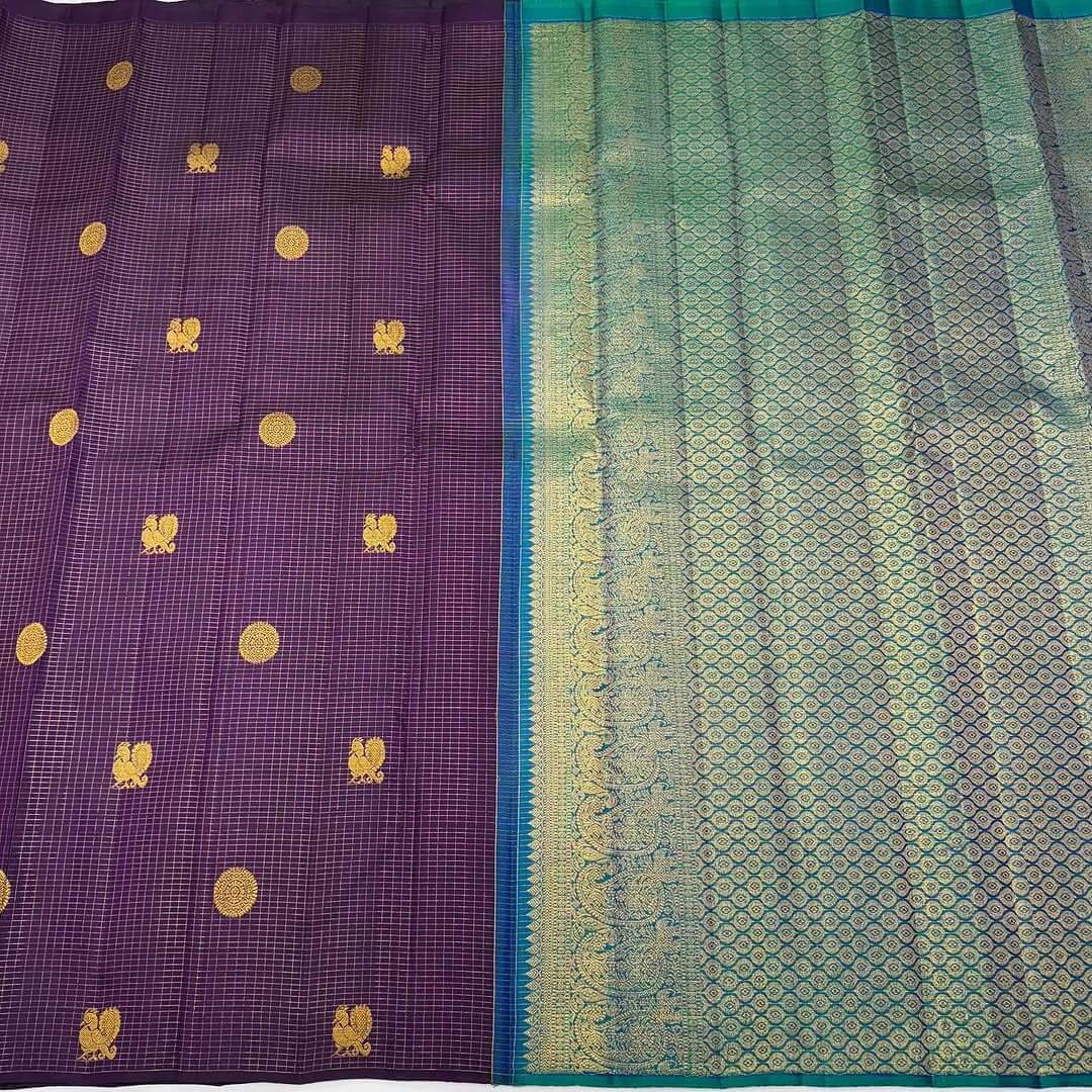 Tantalizing Purple Soft Silk Saree With Effulgent Blouse Piece