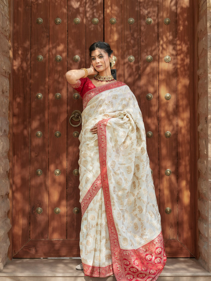 Delectable Beige Soft Silk Saree With Smashing Blouse Piece