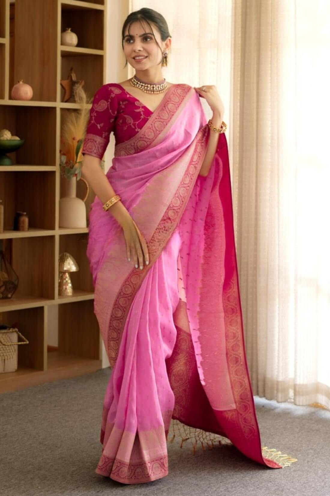 Pulsating Pink Soft Silk Saree With Opulent Blouse Piece