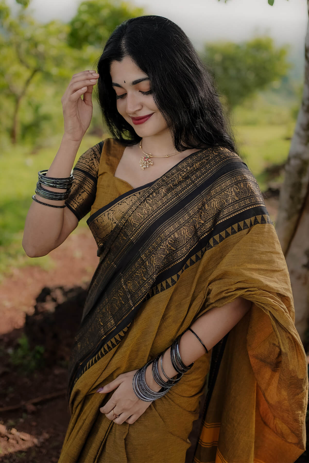 Arresting Mustard Cotton Silk Saree With Excellent Blouse Piece