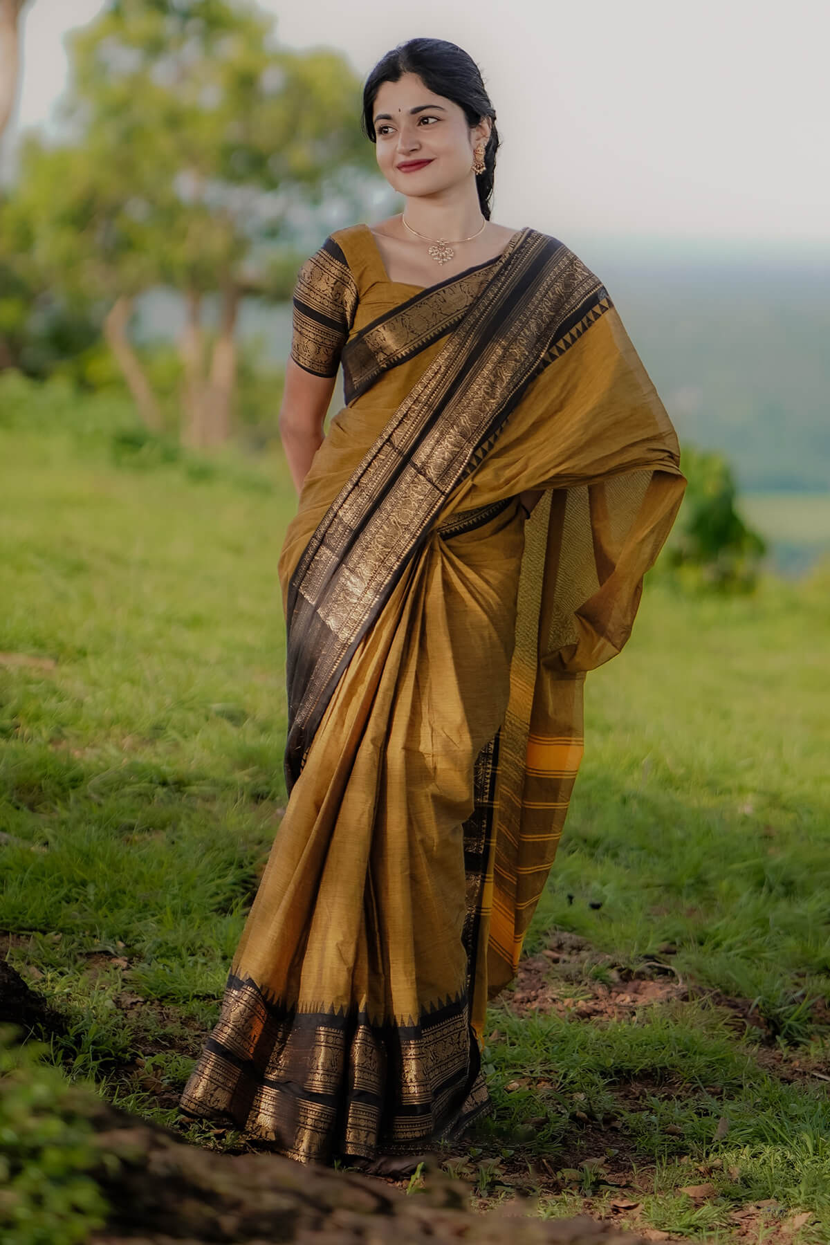 Arresting Mustard Cotton Silk Saree With Excellent Blouse Piece