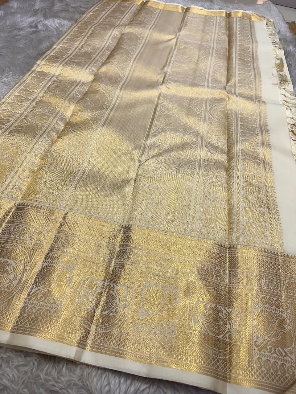 Eclat Beige Soft Banarasi Silk Saree With Designer Blouse Piece