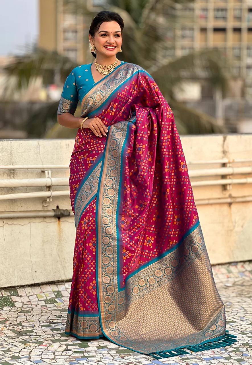Pulsating Wine Soft Silk Saree With Luxuriant Blouse Piece