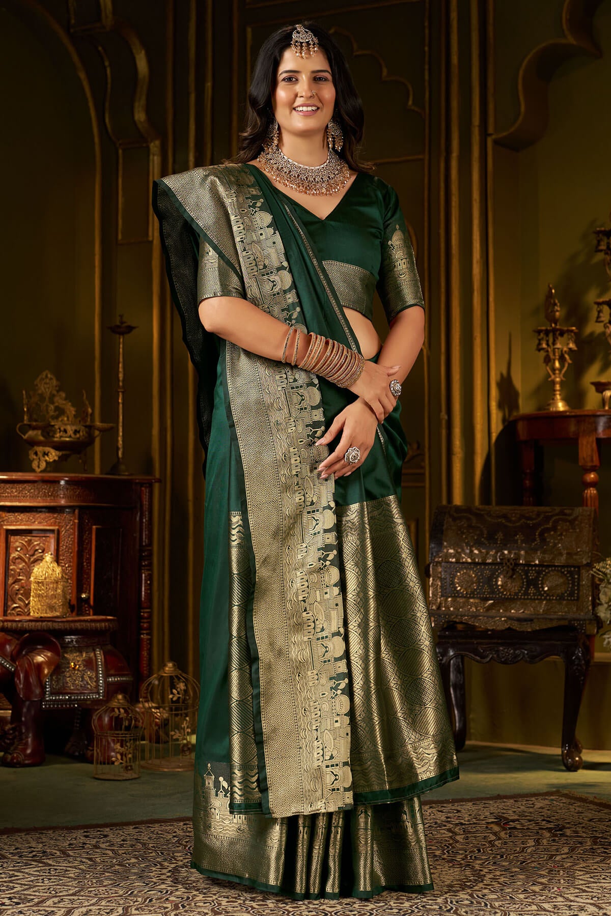 Blissful Dark Green Pure Banarasi Silk Saree With Capricious Blouse Piece