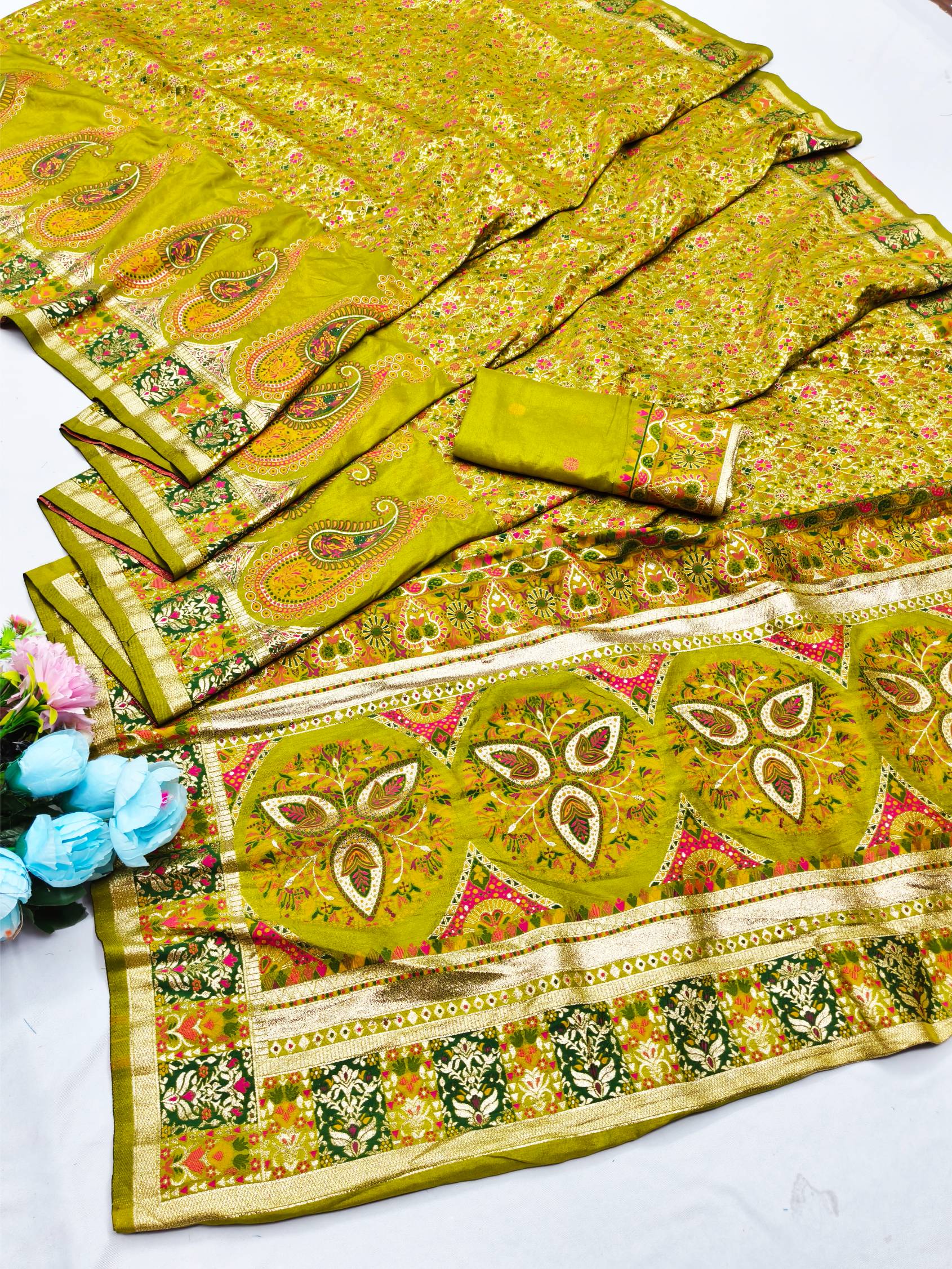 Inspiring Mehandi Nylon Dola Pashmina Saree With Dulcet Blouse Piece