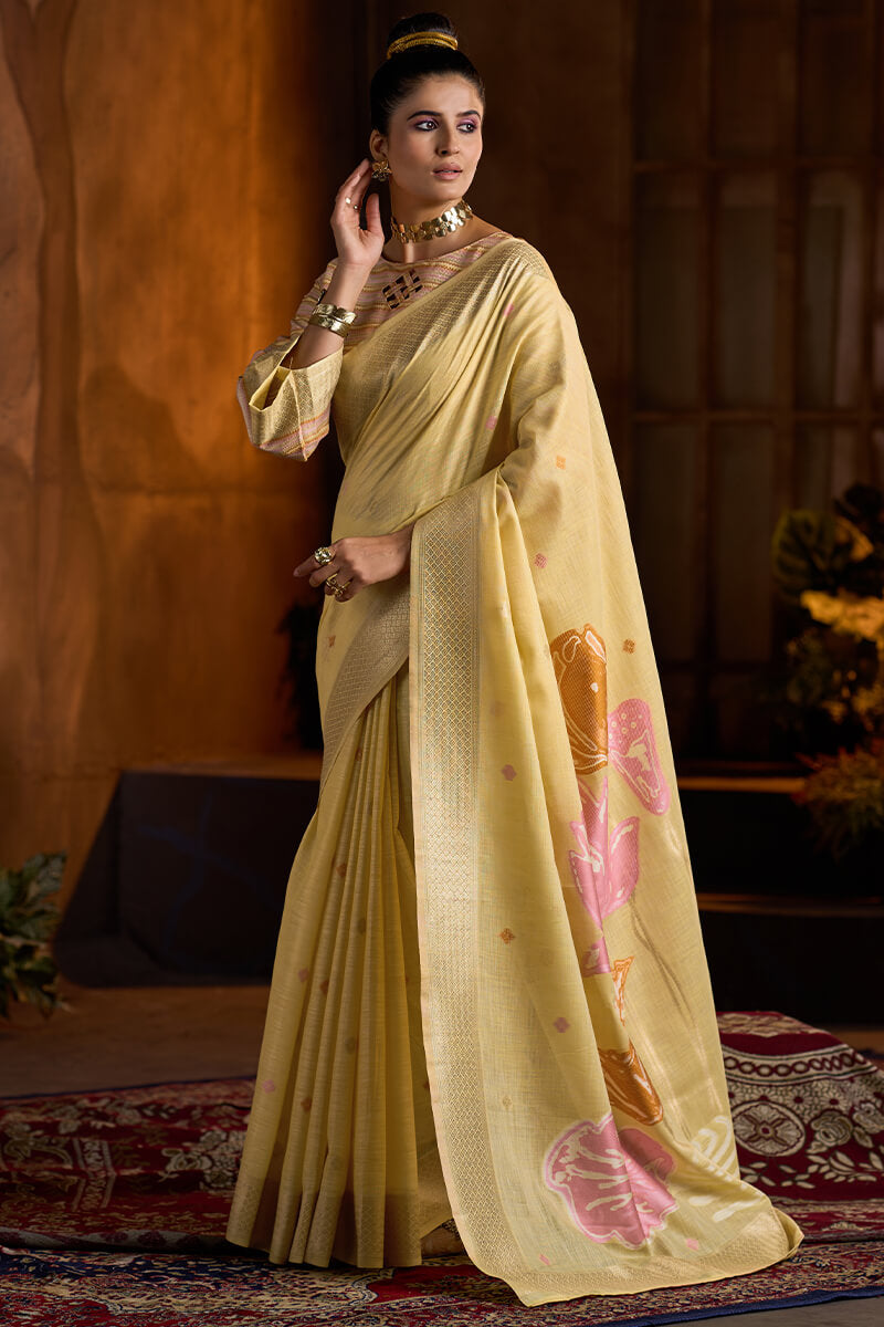 Entrancing Yellow Cotton Silk Saree With Gratifying Blouse Piece