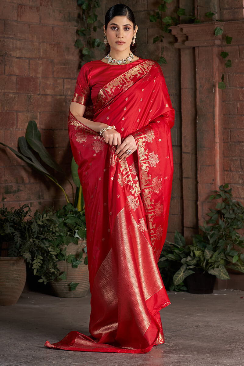 Delightful Red Pure Zari Weaving Banarasi Silk Saree With Ephemeral Blouse Piece