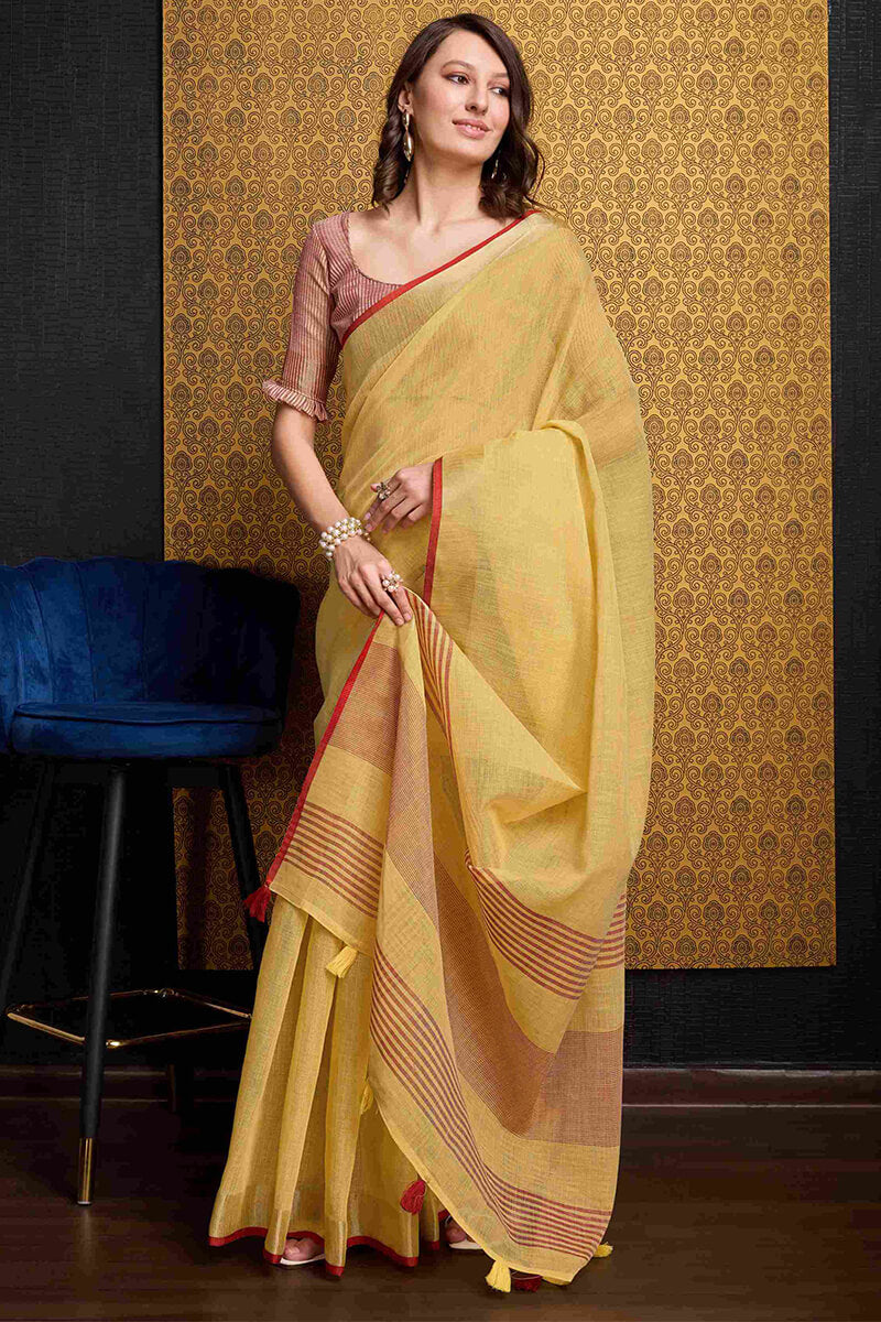Enchanting Yellow Cotton Silk Saree With Tantalizing Blouse Piece
