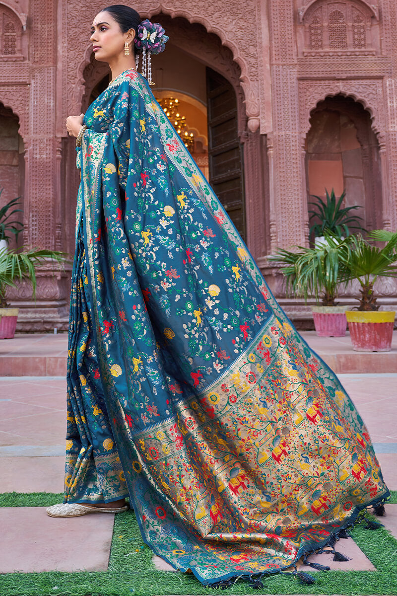 Staggering Rama Paithani Silk Saree With Conflate Blouse Piece