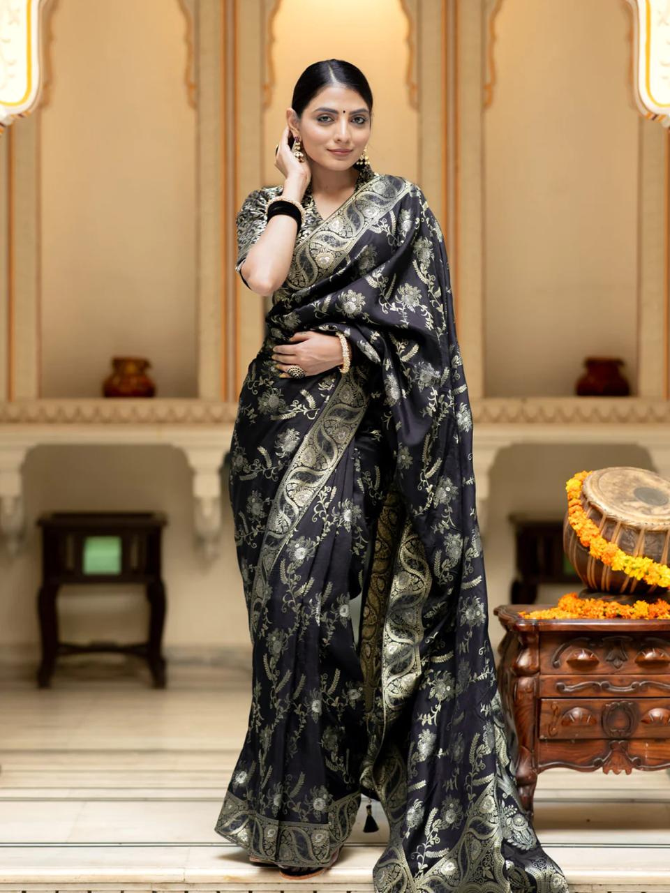 Blissful Black Soft Silk Saree With Angelic Blouse Piece