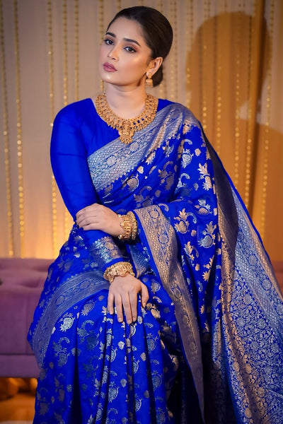 Pretty Royal Blue Soft Banarasi Silk Saree With Glorious Blouse Piece