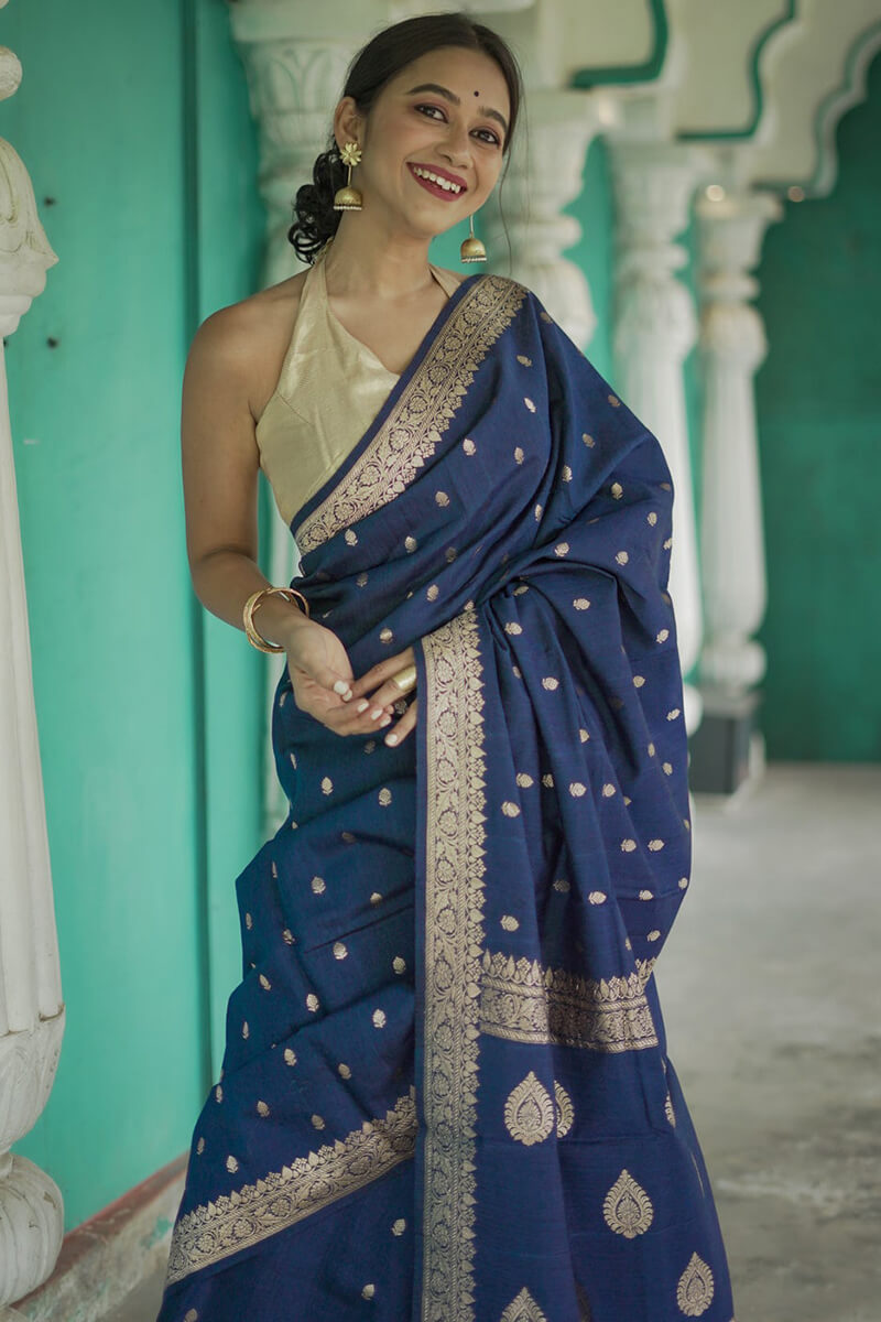 Vivacious Blue Linen Silk Saree With Captivating Blouse Piece