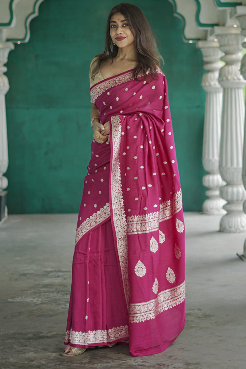 Trendy Dark Pink Linen Silk Saree With Profuse Blouse Piece