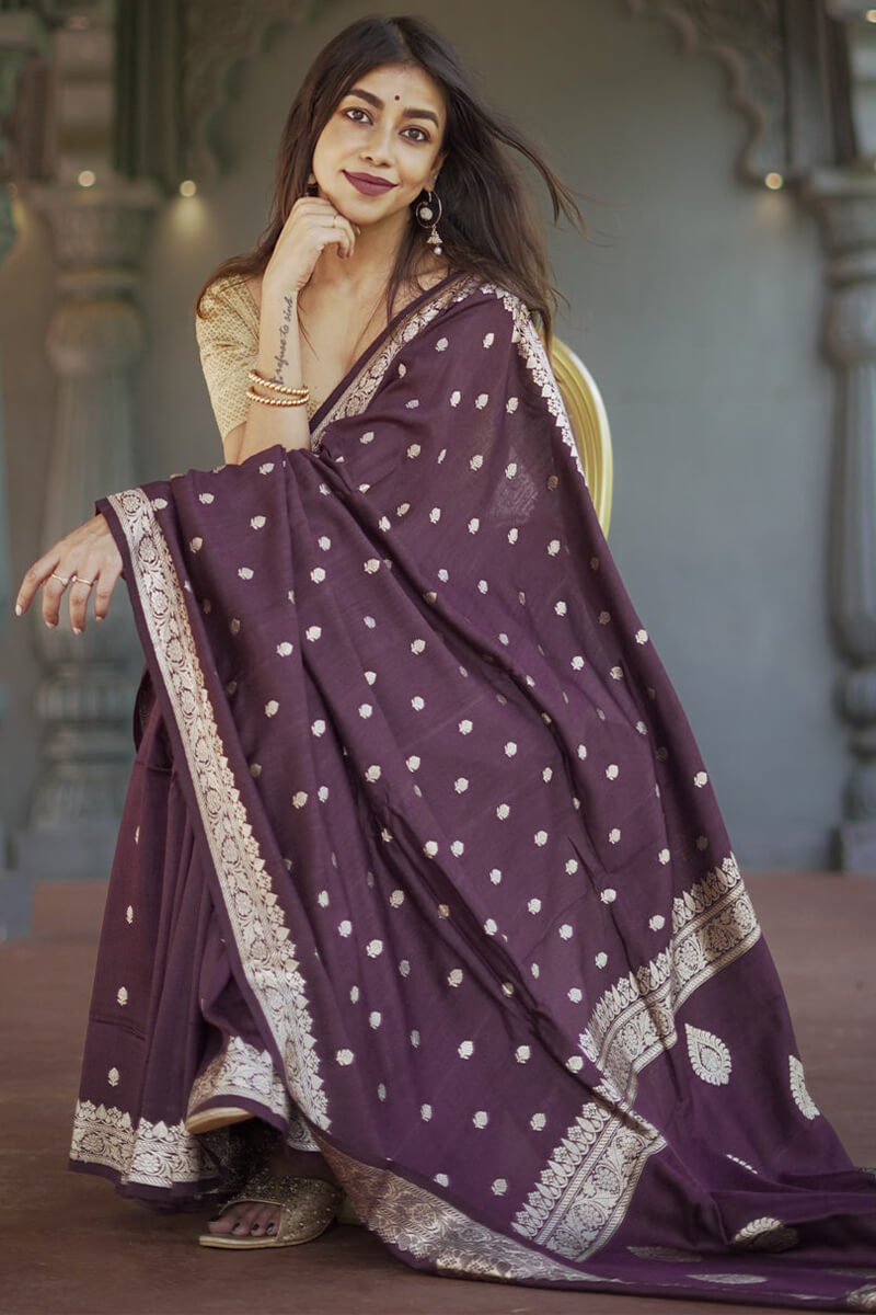 Divine Wine Linen Silk Saree With Prominent Blouse Piece