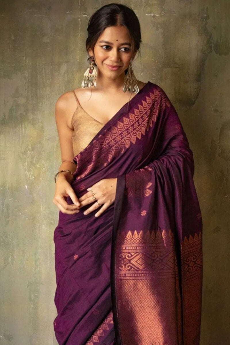 Lassitude Purple Soft Silk Saree With Sempiternal Blouse Piece