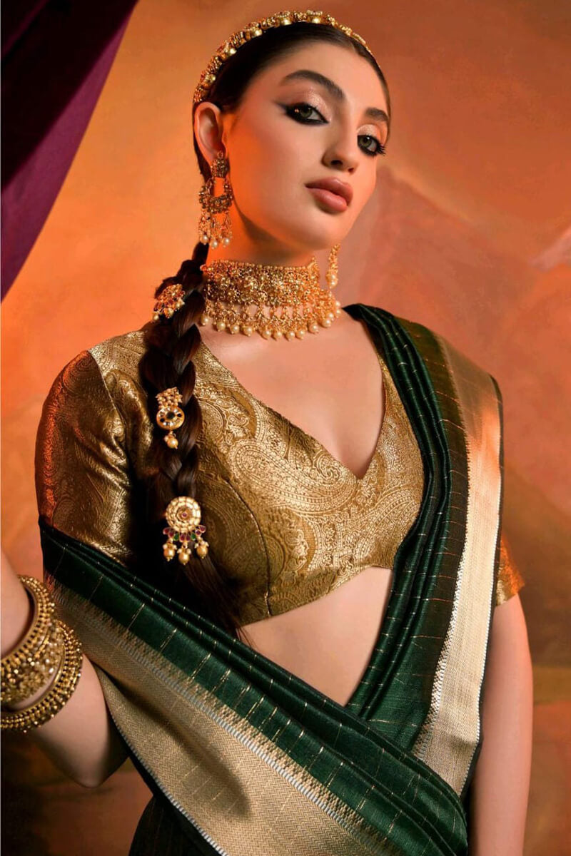 Exquisite Dark Green Soft Banarasi Silk Saree With Exquisite Blouse Piece