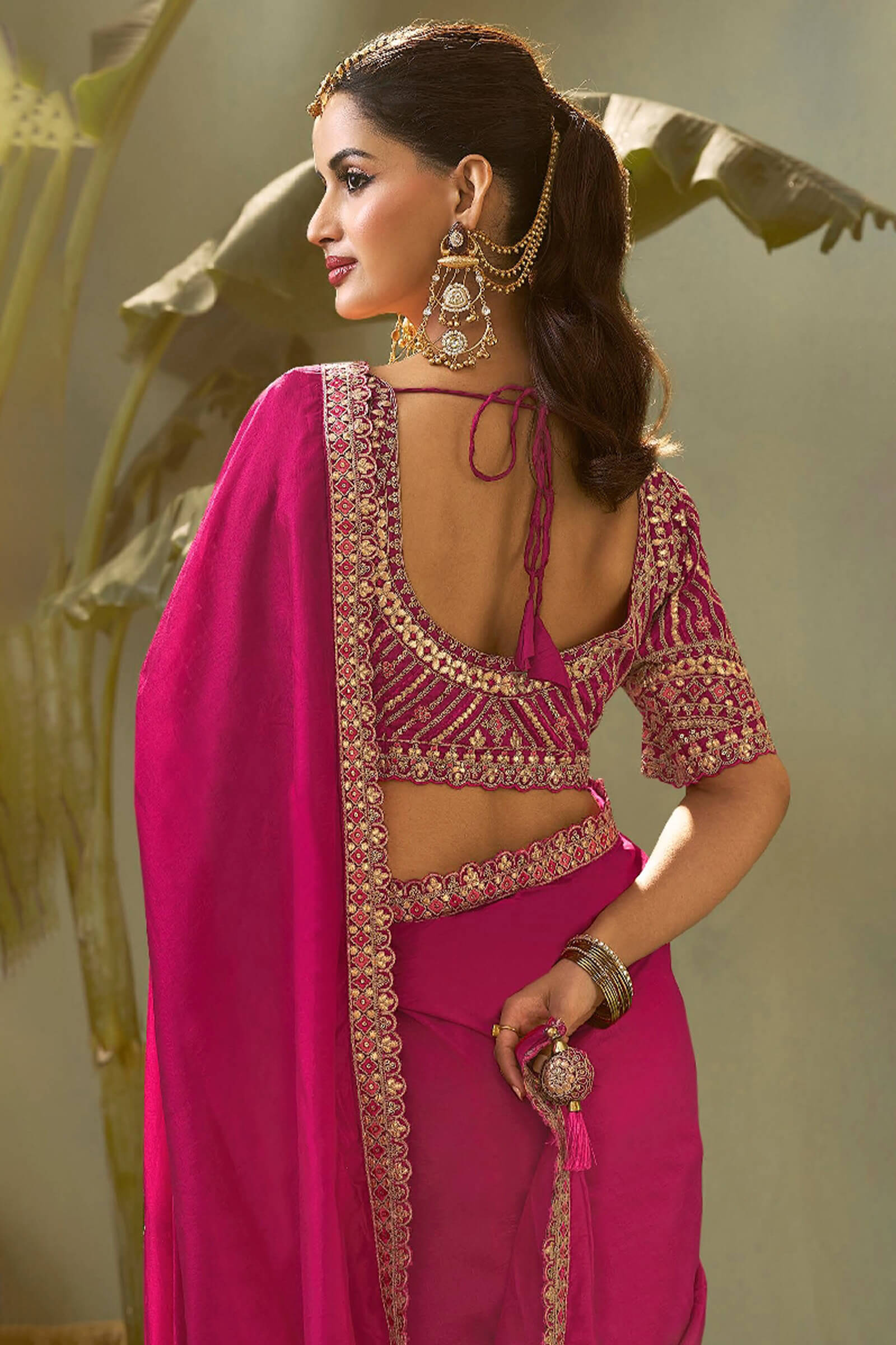 Alluring Dark Pink Soft Silk Embroidery Work Saree With Amiable Blouse Piece