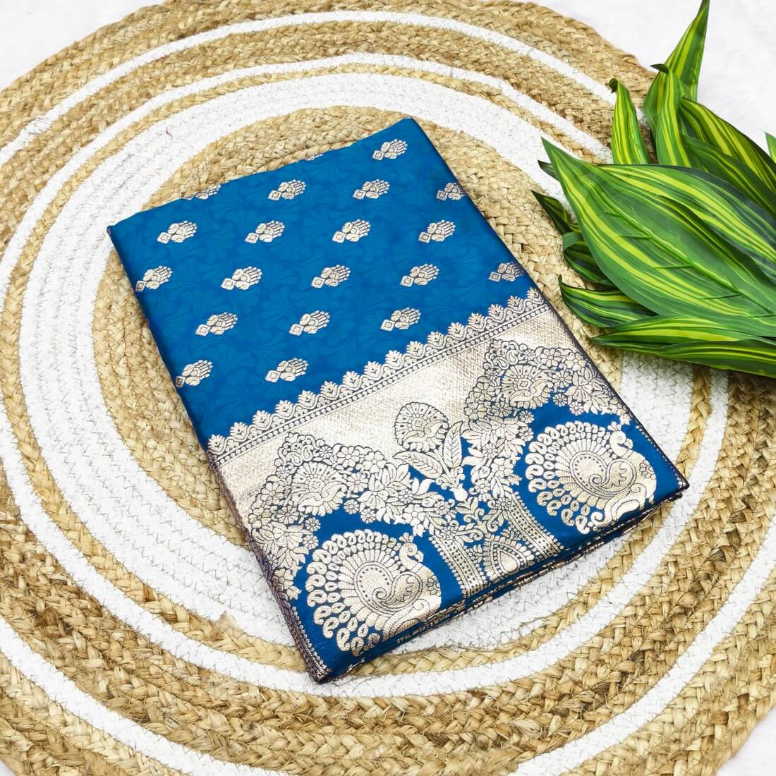 Glorious Blue Pure Zari Weaving Banarasi Silk Saree With Gratifying Blouse Piece