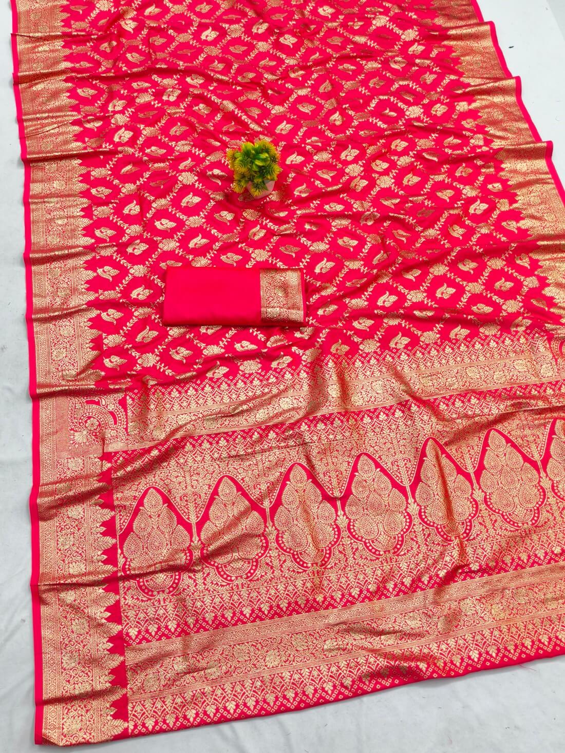 Charismatic Dark Pink Pure Zari Weaving Banarasi Silk Saree With Blooming Blouse Piece