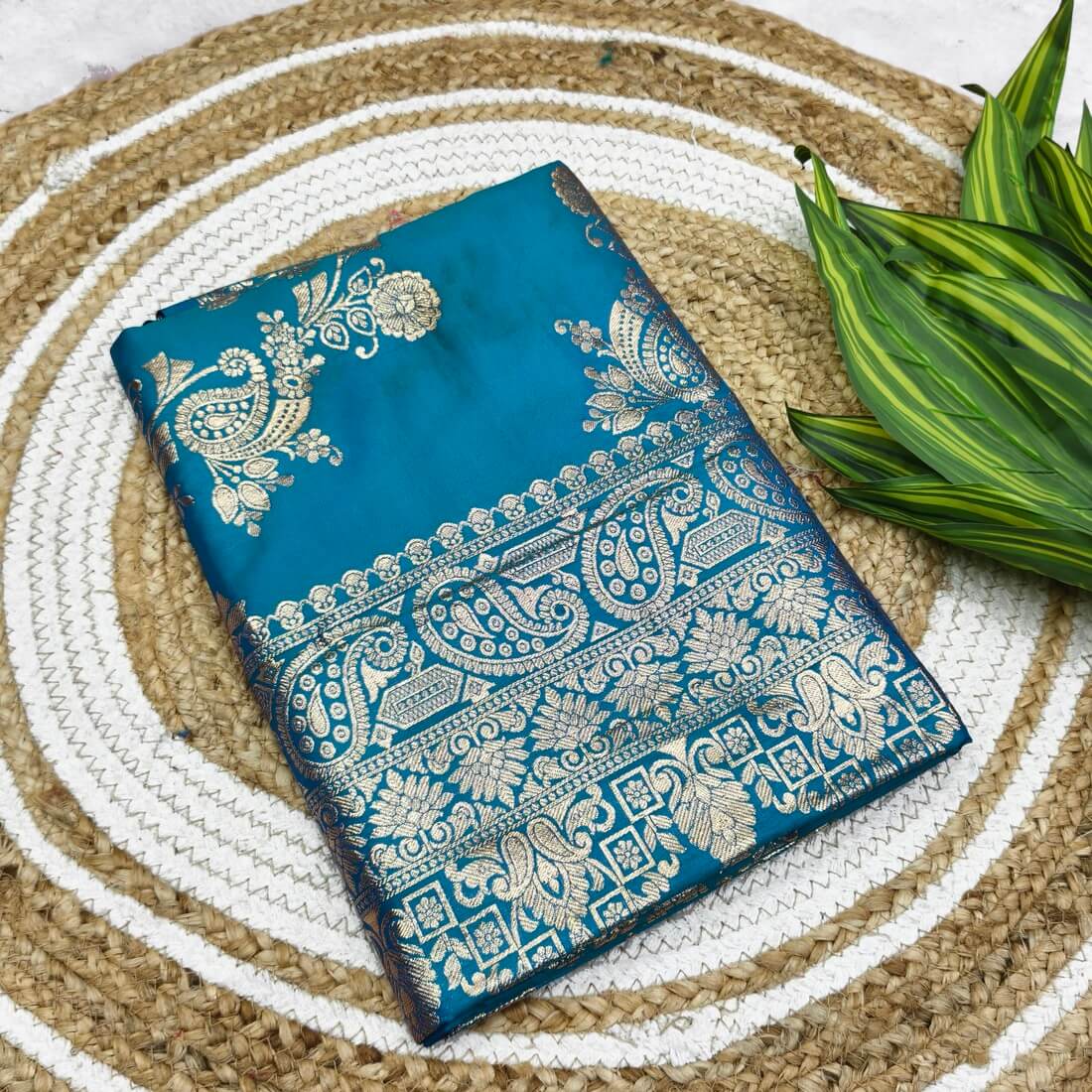 Woebegone Firozi Pure Zari Weaving Banarasi Silk Saree With Seraphic Blouse Piece