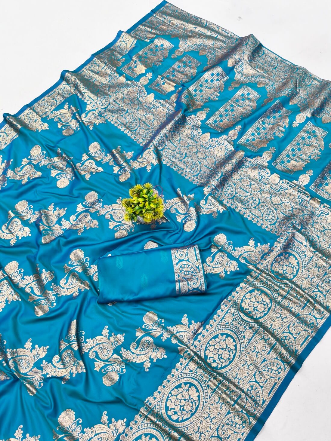 Woebegone Firozi Pure Zari Weaving Banarasi Silk Saree With Seraphic Blouse Piece