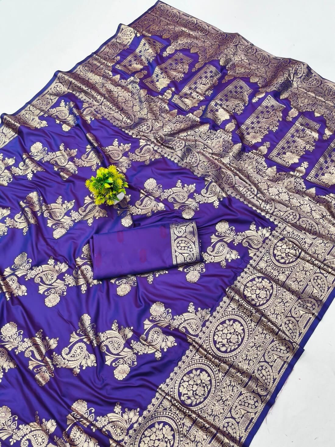 Snazzy Purple Pure Zari Weaving Banarasi Silk Saree With Eloquence Blouse Piece