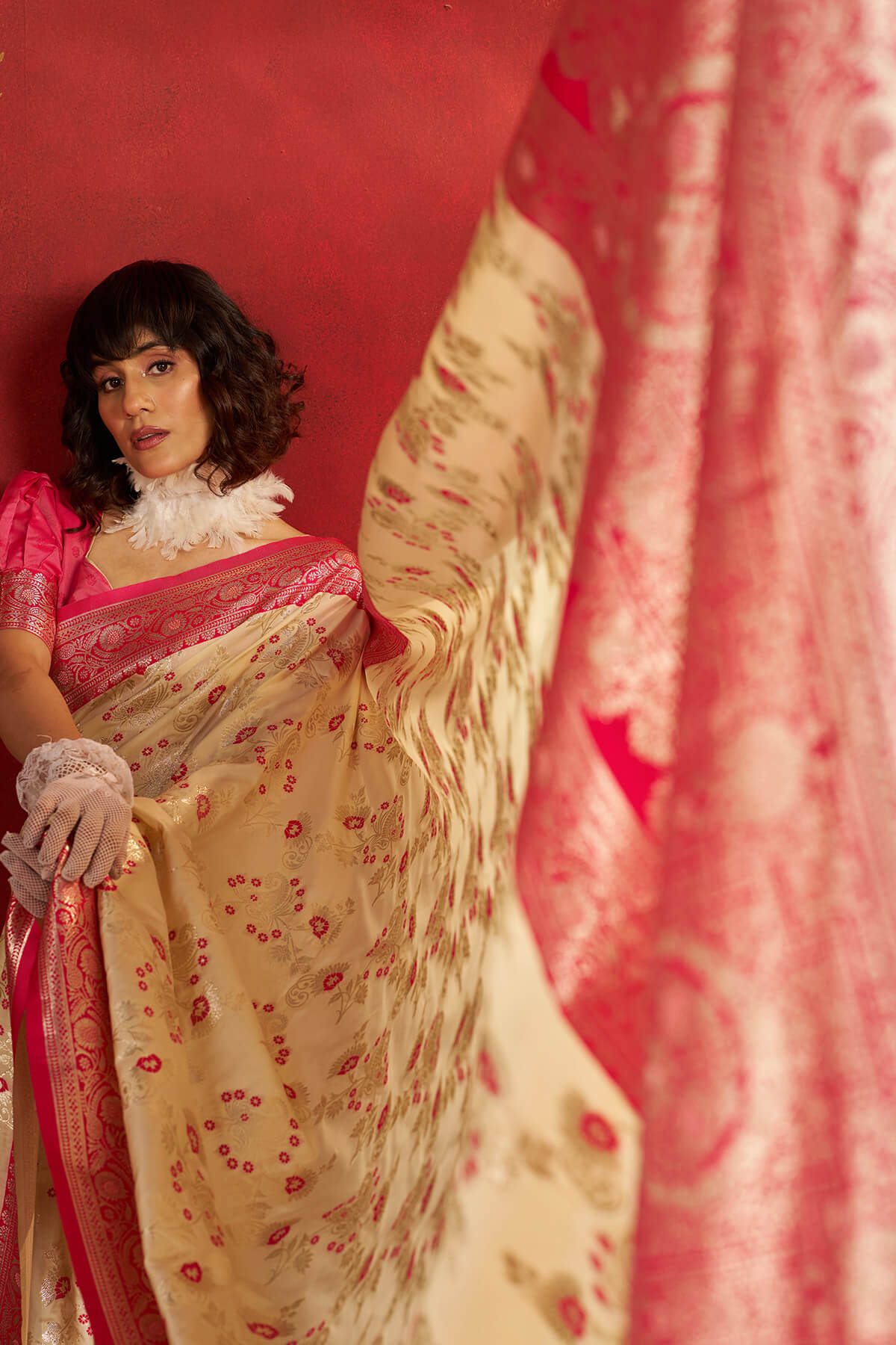 Stunning Beige Pure Zari Weaving Banarasi Silk Saree With Majesty Blouse Piece