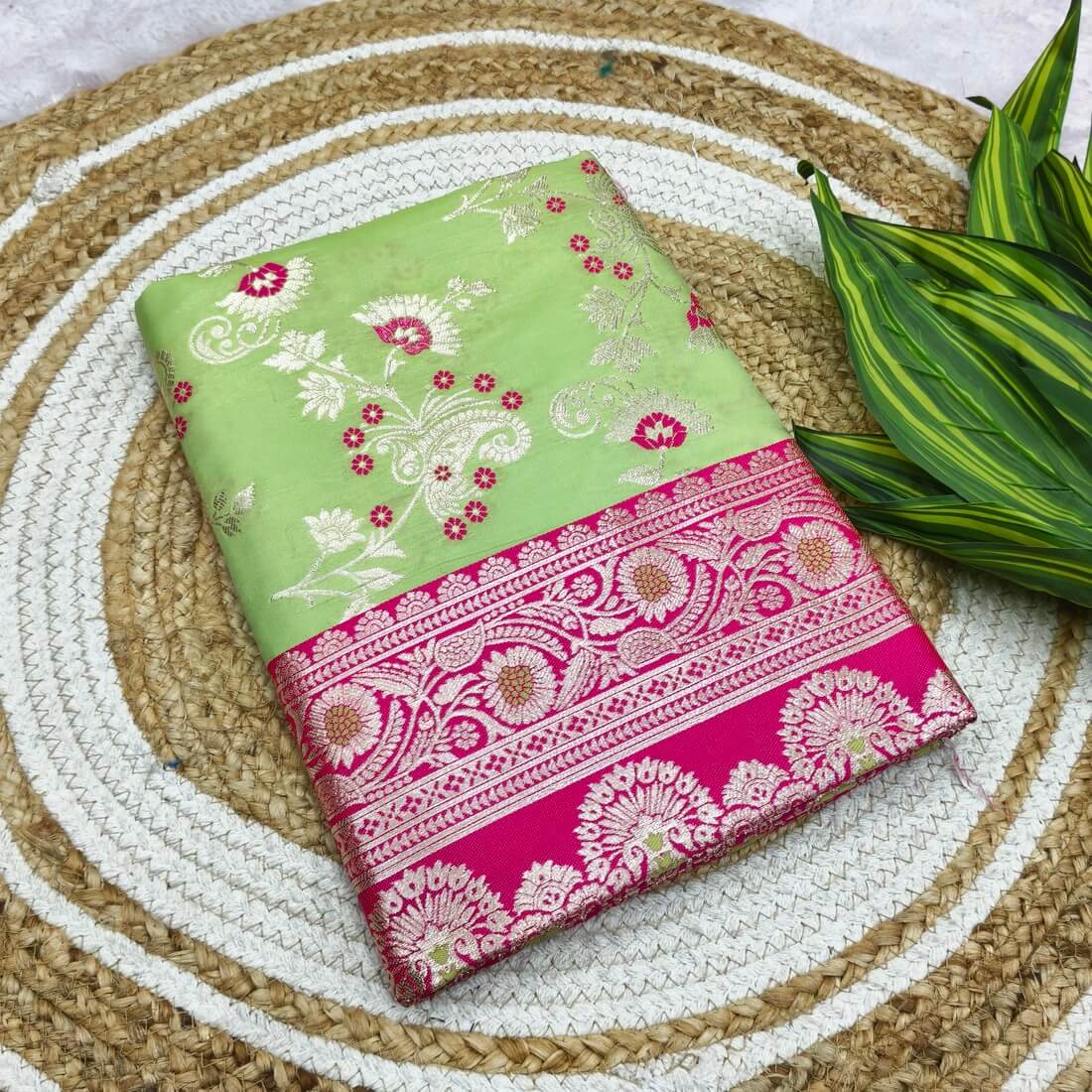 Vestigial Pista Pure Zari Weaving Banarasi Silk Saree With Beauteous Blouse Piece