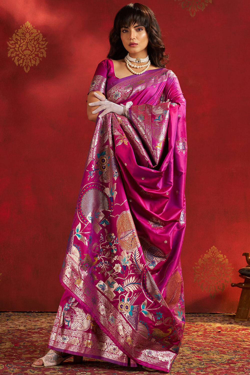 Most Stunning Magenta Pure Zari Weaving Banarasi Silk Saree With Outstanding Blouse Piece