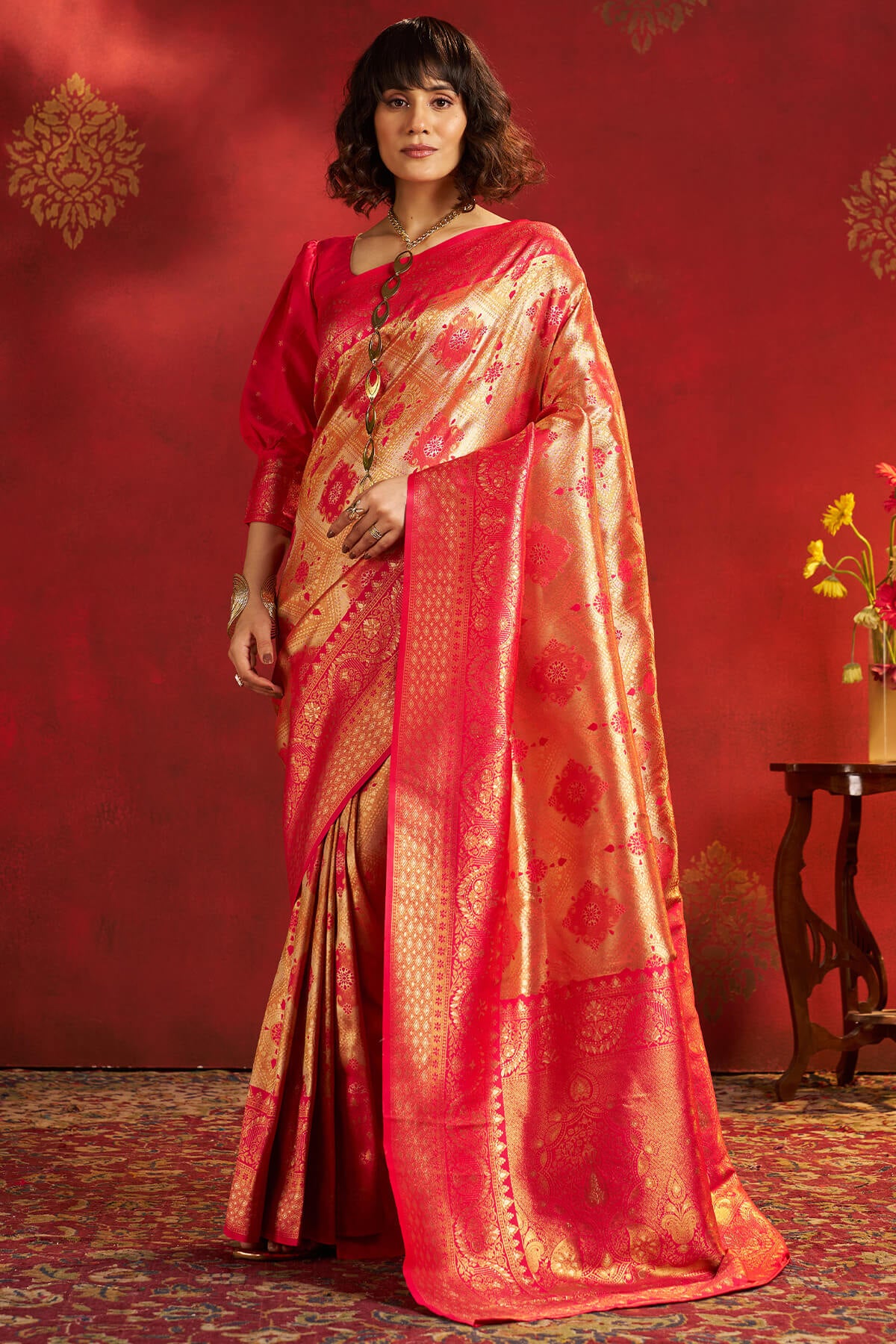 Redolent Dark Pink Kanjivaram Silk Saree With Pleasurable Blouse Piece