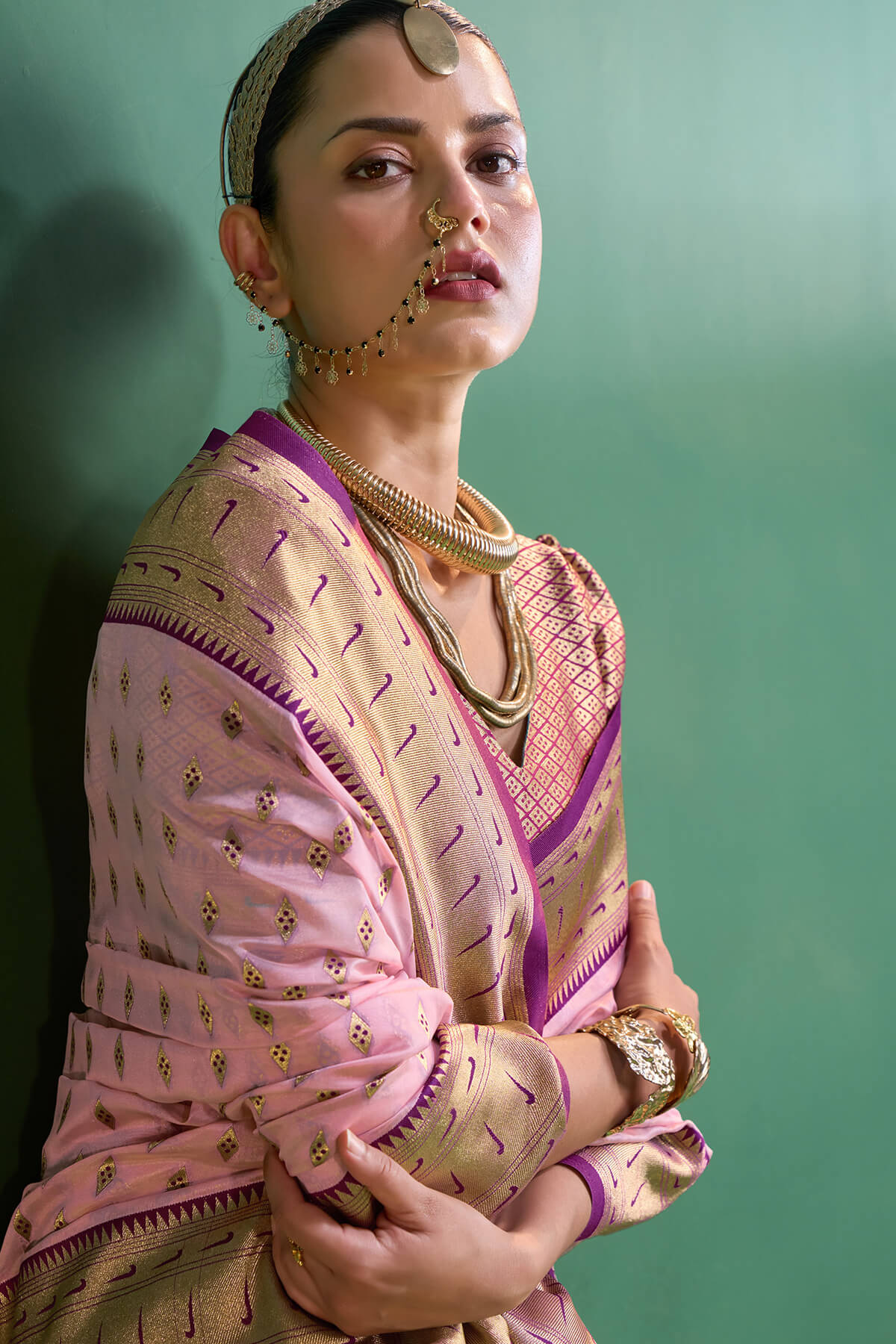 Luxuriant Baby Pink Organza Paithani Silk Saree With Traditional Blouse Piece