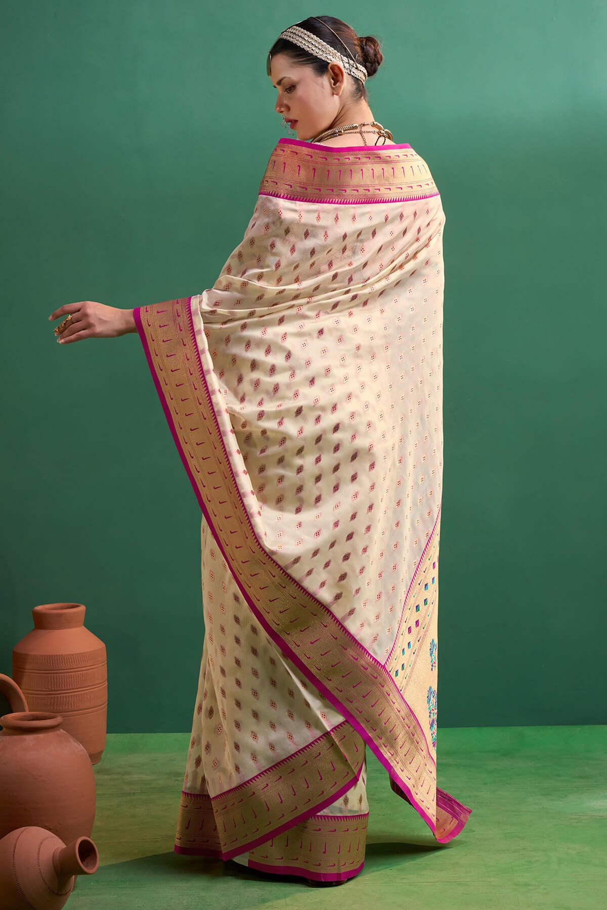 Panoply Beige Organza Paithani Silk Saree With Forbearance Blouse Piece