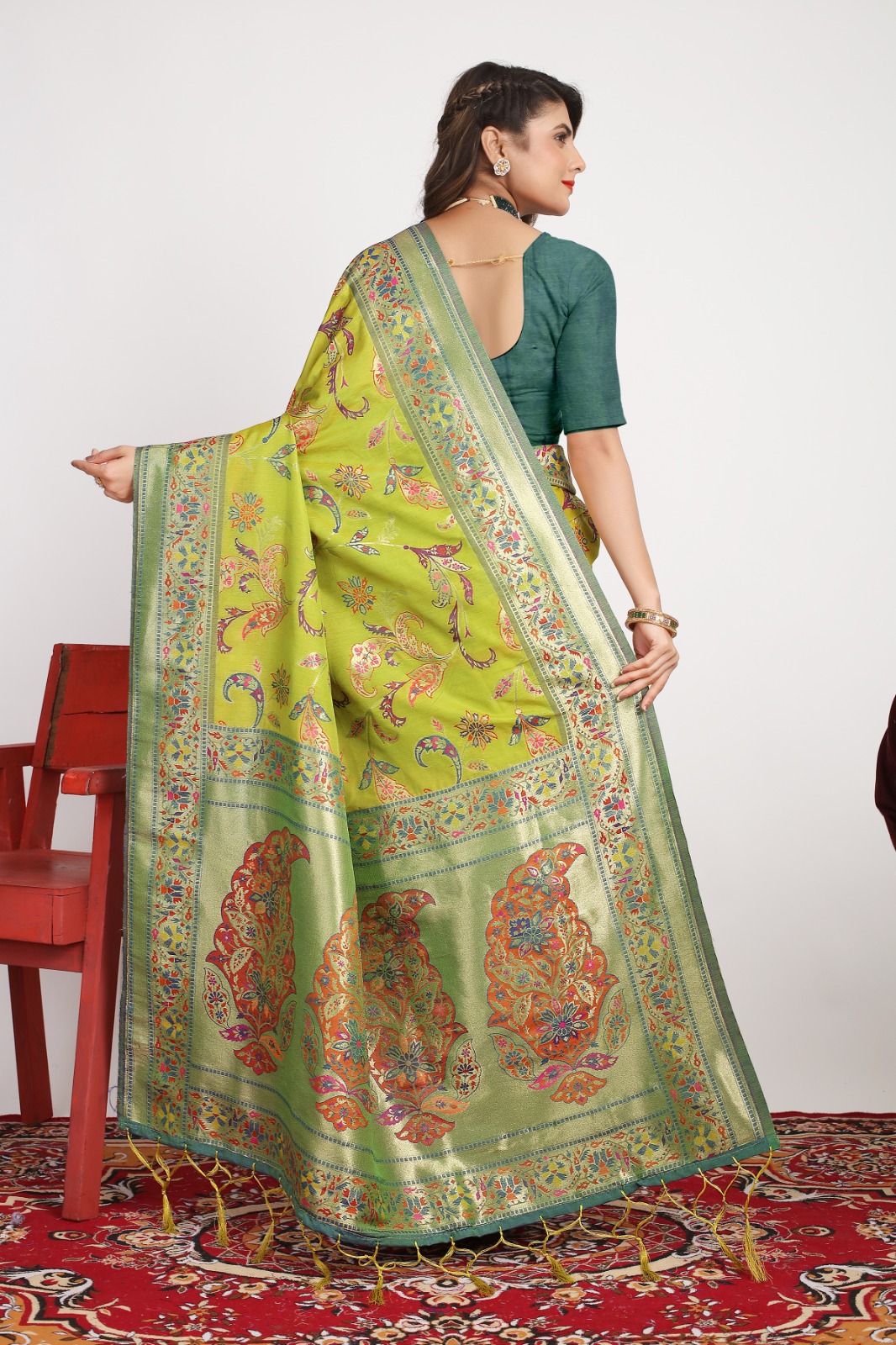 Captivating Mehndi Pashmina saree With Ravishing Blouse Piece