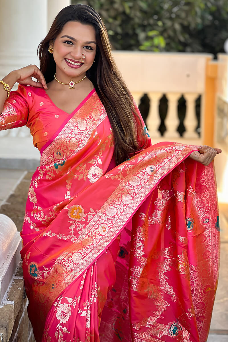 Winsome Magenta Soft Banarasi Silk Saree With Lassitude Blouse Piece