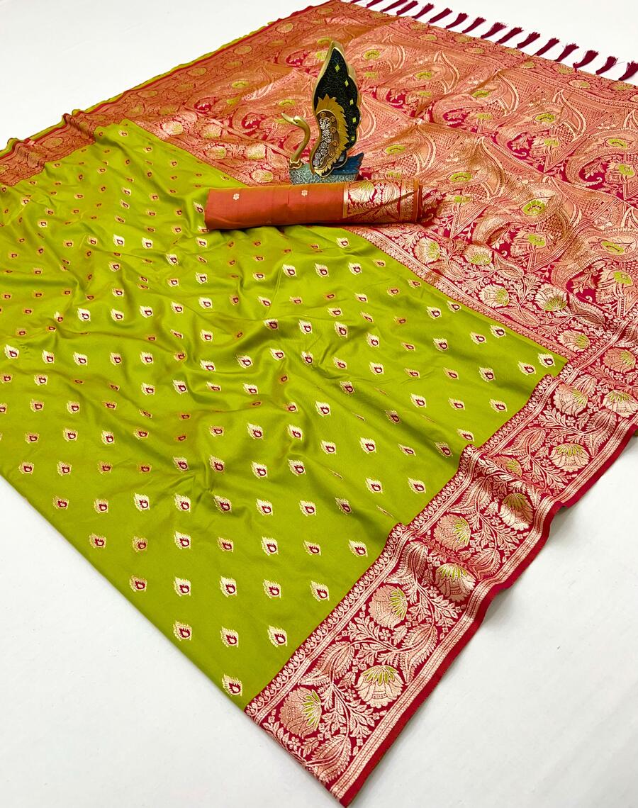 Lassitude Mehndi Soft Banarasi Silk Saree With Inimitable Blouse Piece