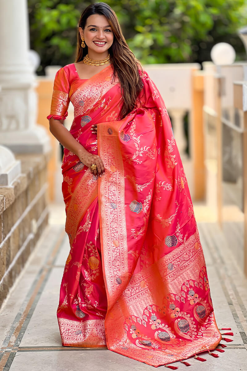 Exquisite Pink Soft Banarasi Silk Saree With Stunner Blouse Piece