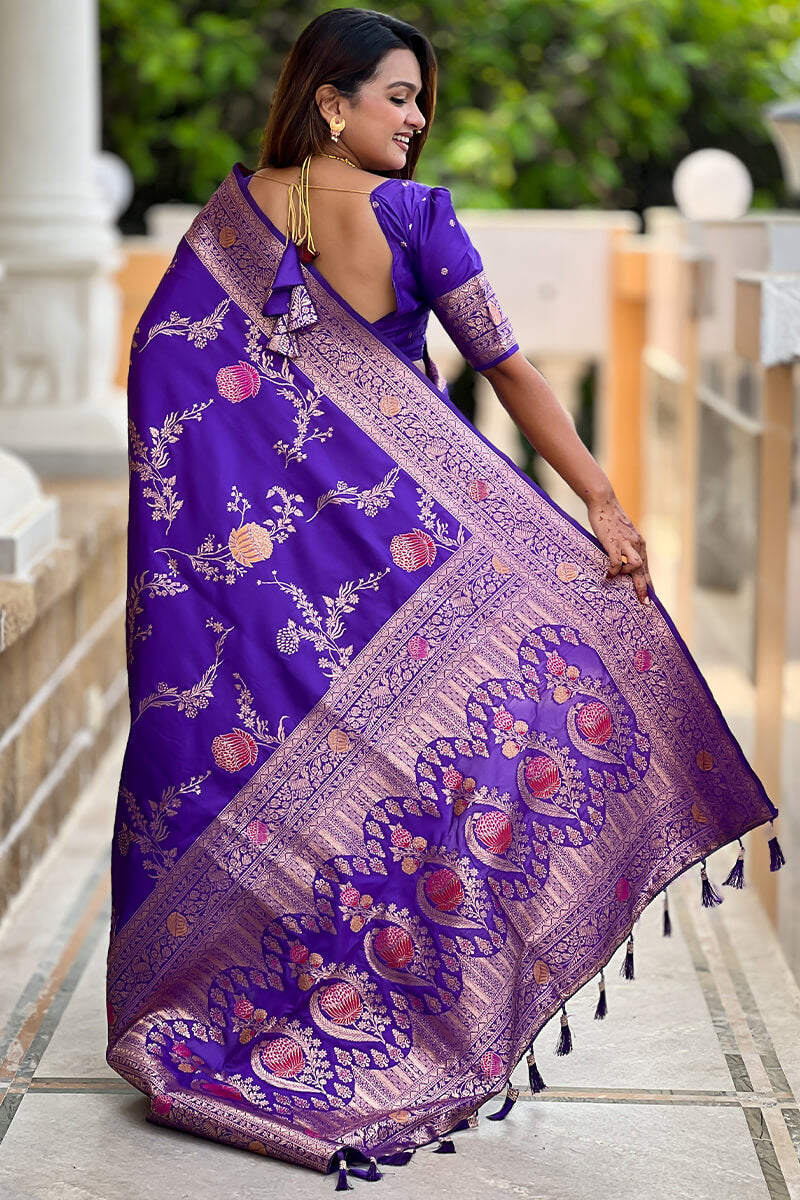 Inimitable Royal Blue Soft Banarasi Silk Saree With Aplomb Blouse Piece