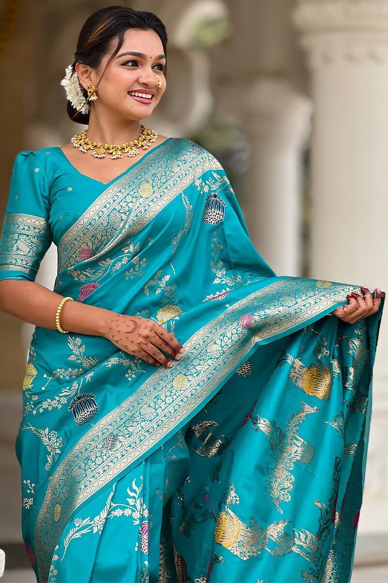 Snazzy Sea Green Soft Banarasi Silk Saree With Sumptuous Blouse Piece