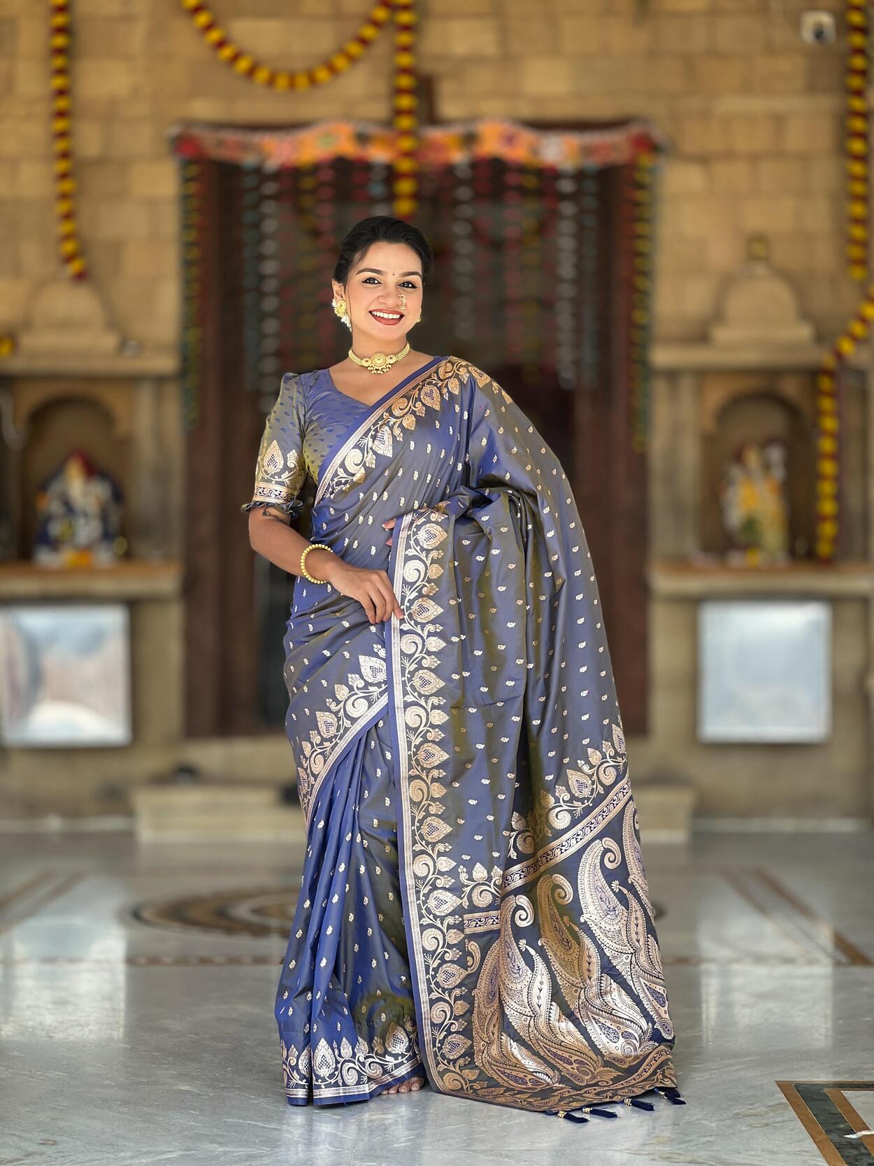 Lissome Grey Soft Banarasi Silk Saree With Ephemeral Blouse Piece