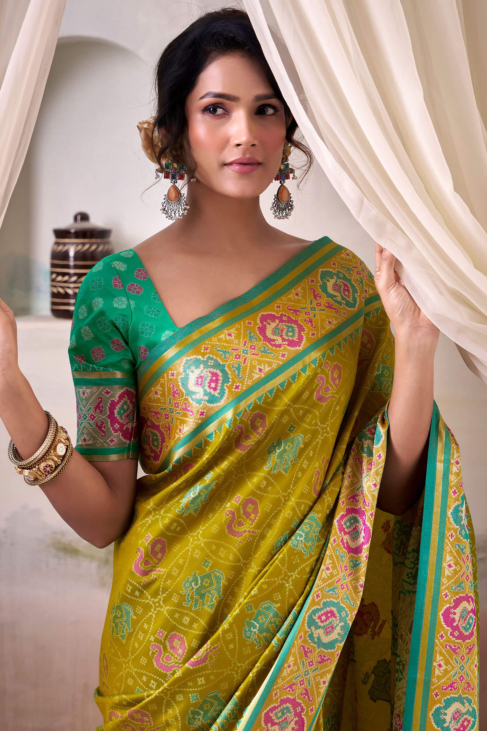 Zephyr Mehndi Patola Silk Saree With Inspiring Blouse Piece
