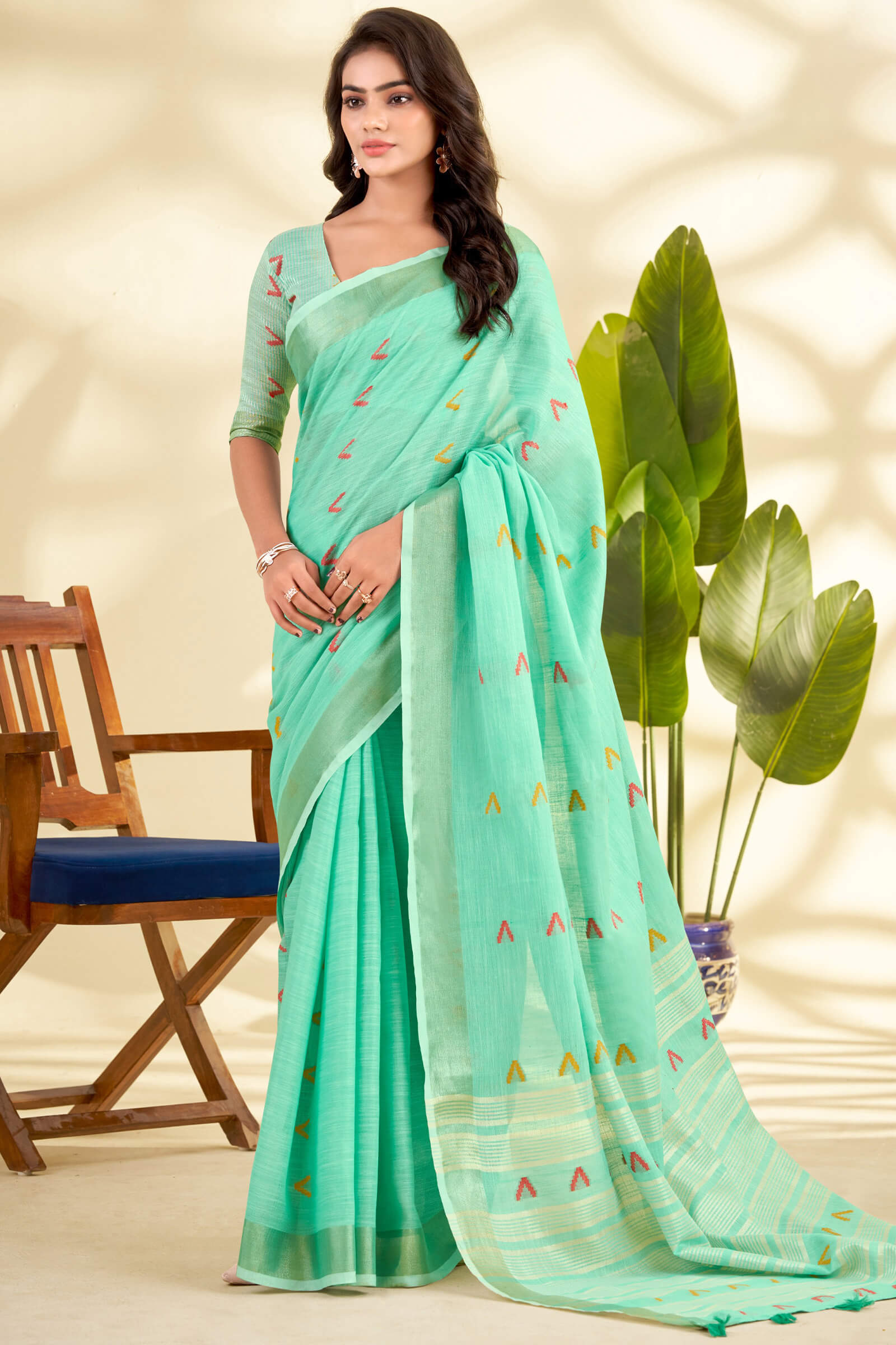 Majestic Turquoise Cotton Silk Saree With Breathtaking Blouse Piece