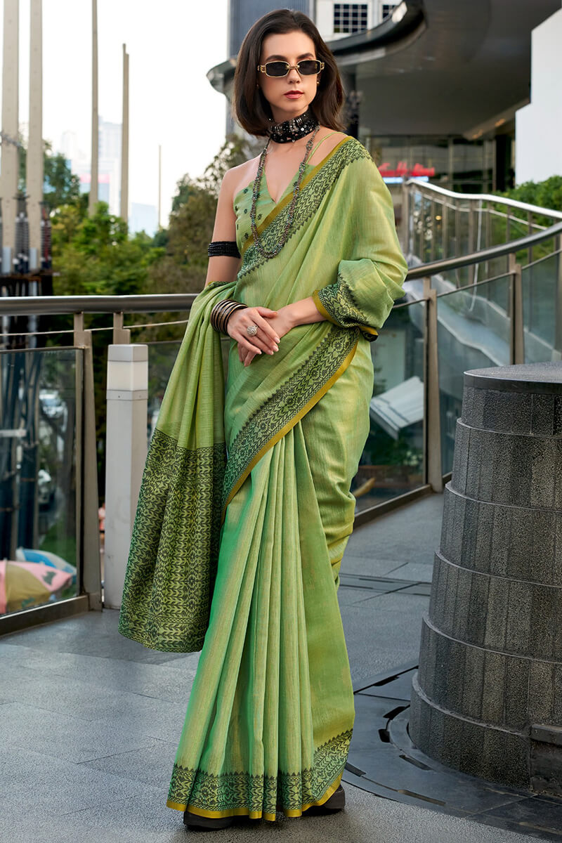 Impressive Green Cotton Silk Saree With Glorious Blouse Piece