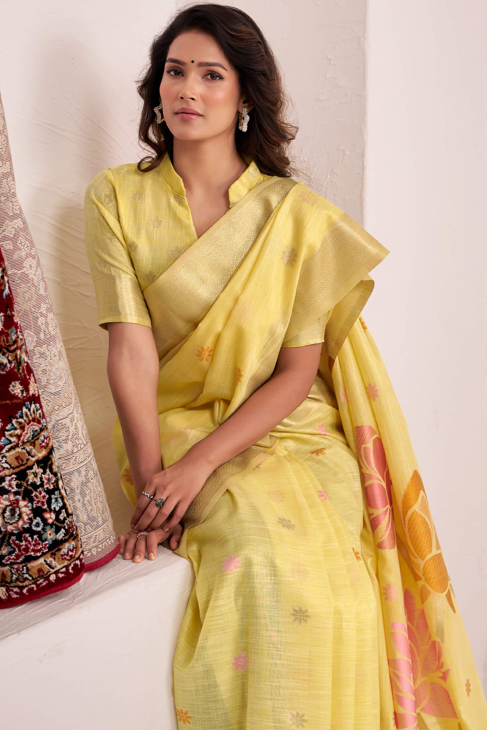 Enthralling Yellow Cotton Silk Saree With Ephemeral Blouse Piece