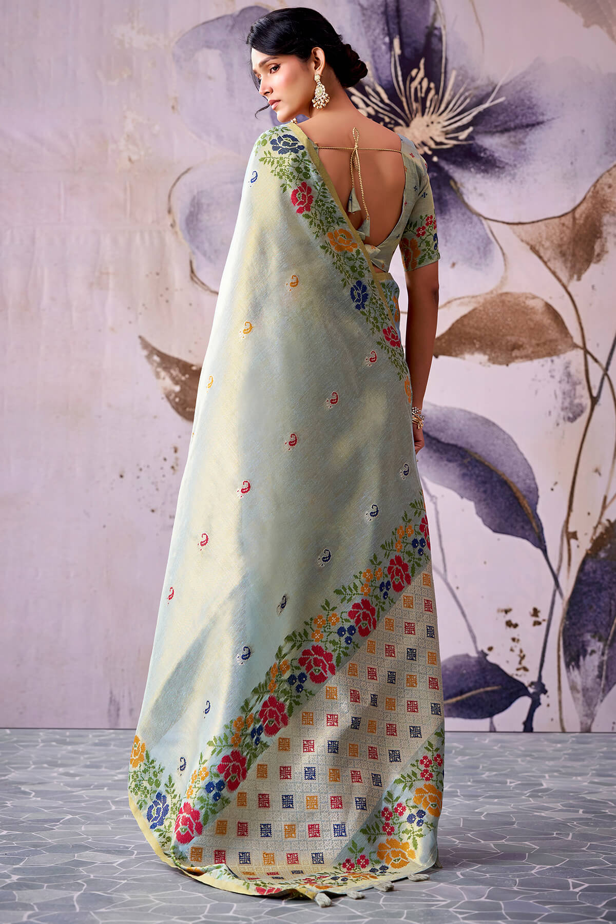 Susurrous Pista Banarasi Tissue Silk Saree With Eloquence Blouse Piece