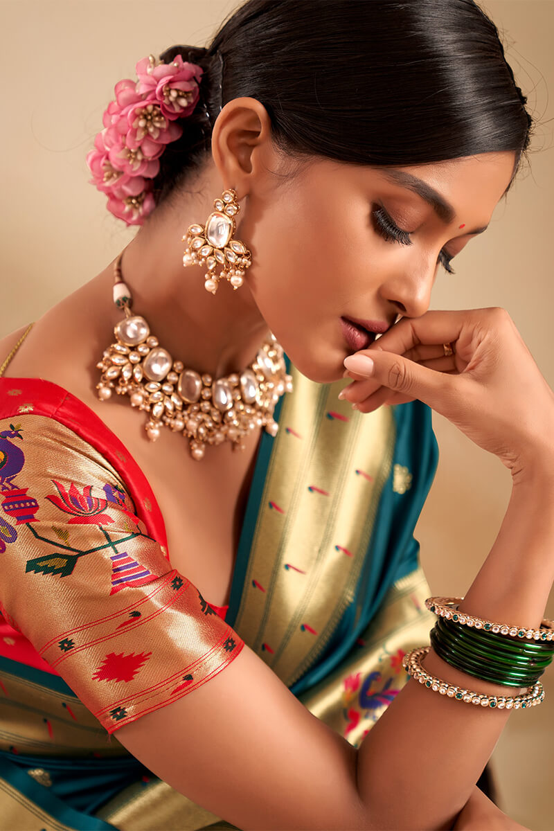 Entrancing Rama Paithani Silk Saree With Nebula Blouse Piece